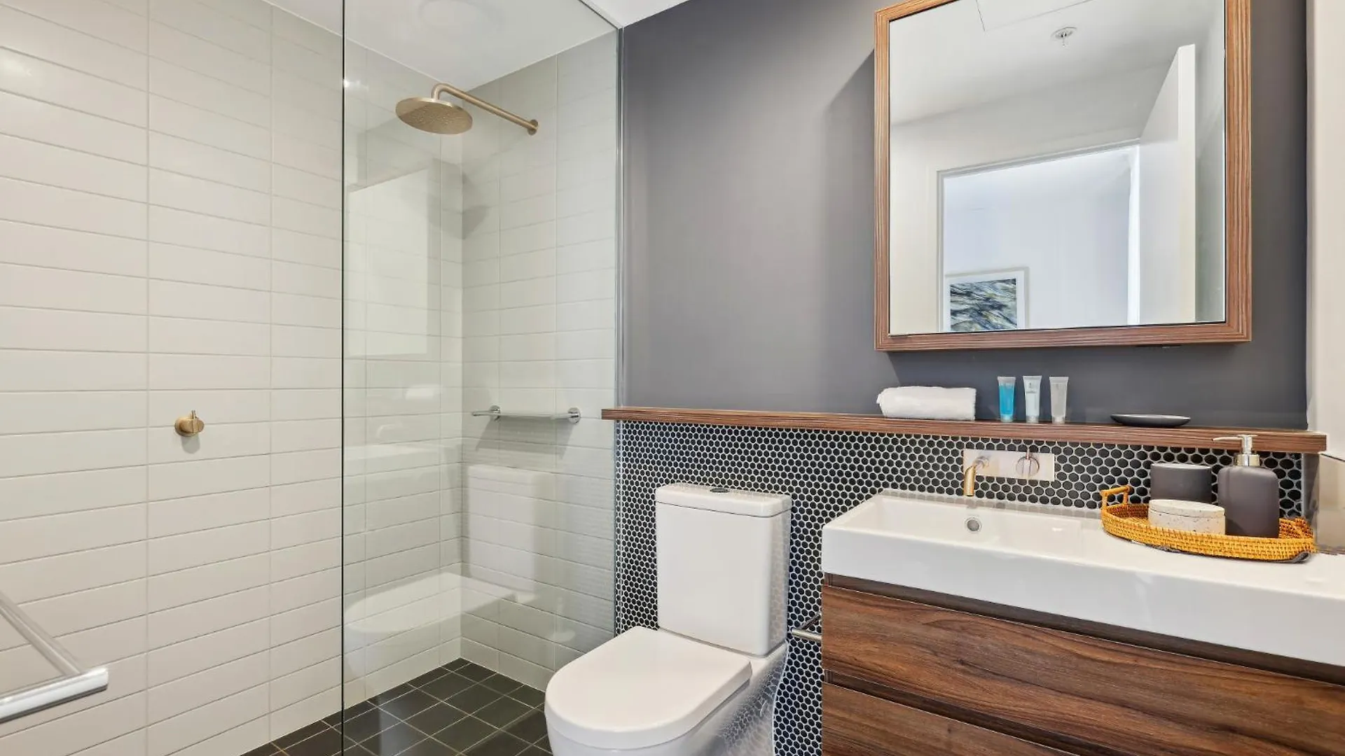 Chic 2-Bed With Rooftop Pool Overlooking The City Brisbane Australia